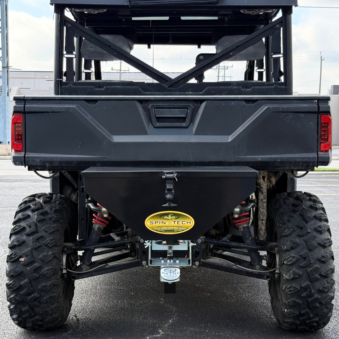 50 LB Heavy Duty Hitch-Spreader